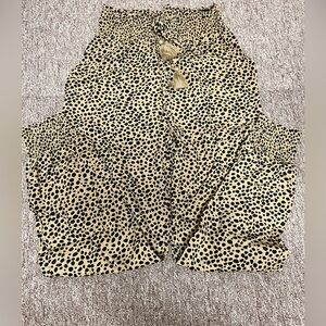 Flowy Pant w/ Tapered Bottoms